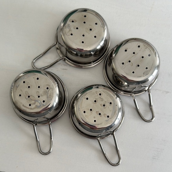 Four Egg Poacher Stainless Steel with Non Stick Egg Cups - Picture 8 of 11